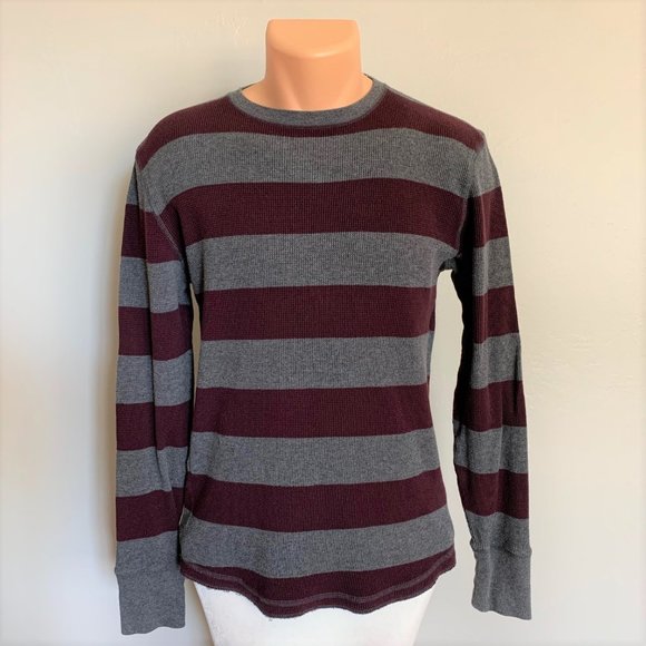 mossimo supply co thermal top